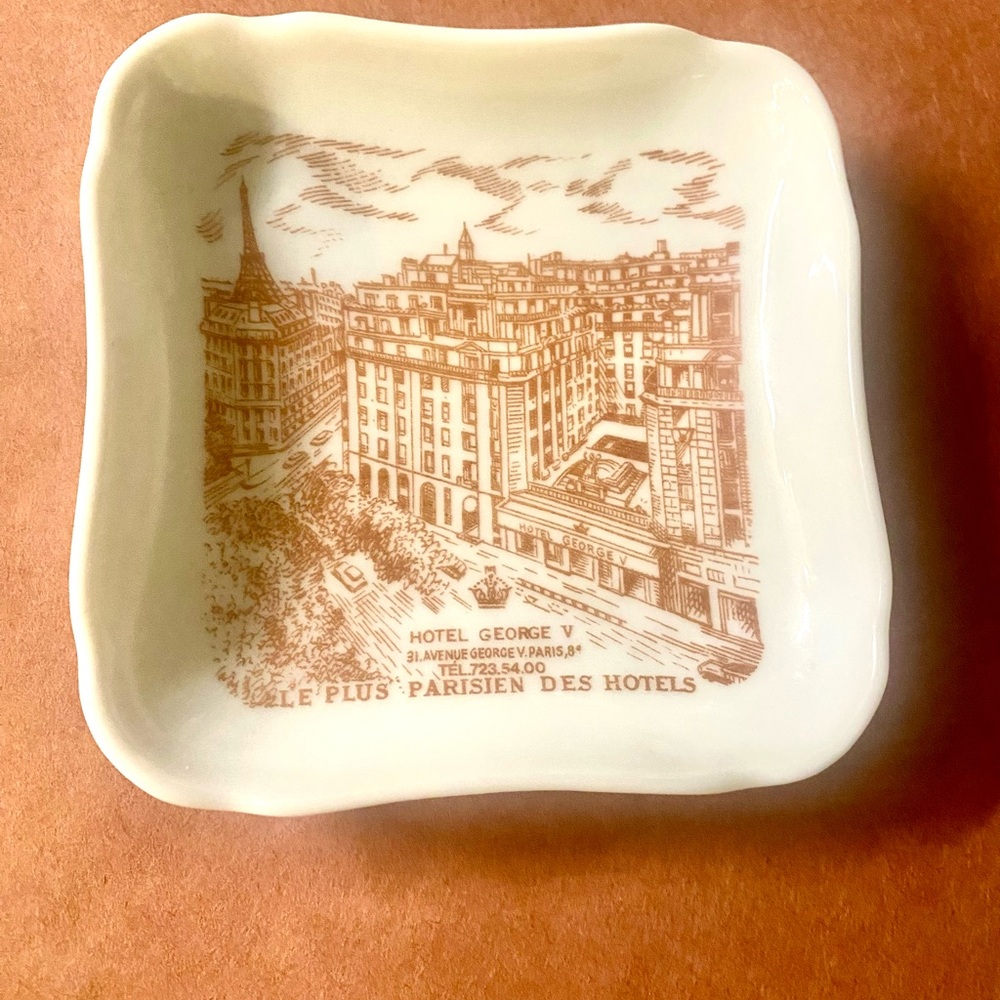 French Limoges Porcelain TRINKET Dish - Hotel George V